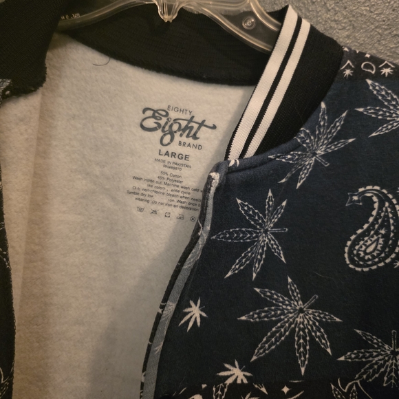 Stylish Patchwork Jacket - Picture 2 of 3